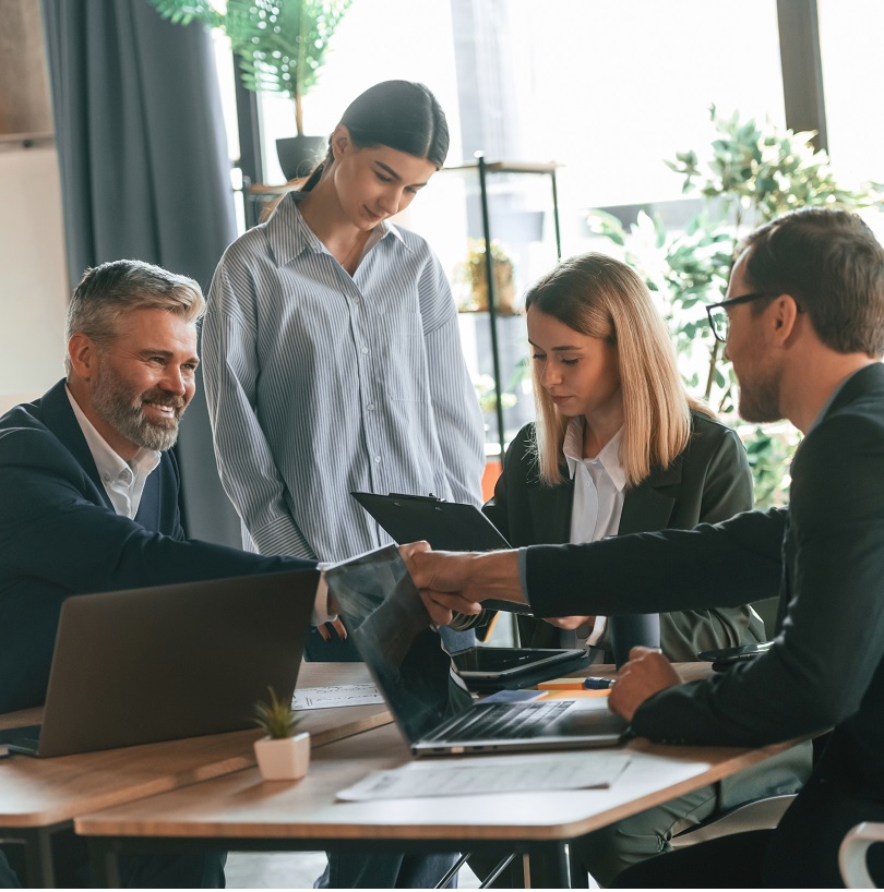 Garantimos uma gestão rigorosa e apoio contínuo até à conclusão do processo.